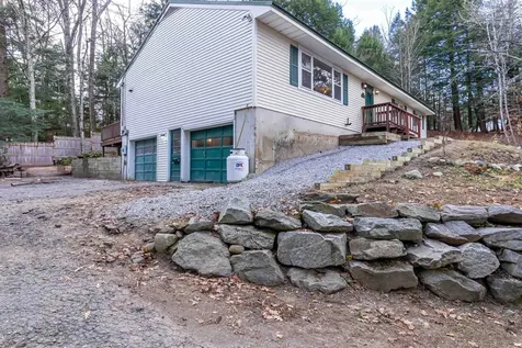 9 Hilltop Drive Plymouth NH 03264