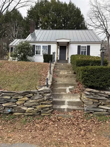 16 Litchfield Street Springfield VT 05156