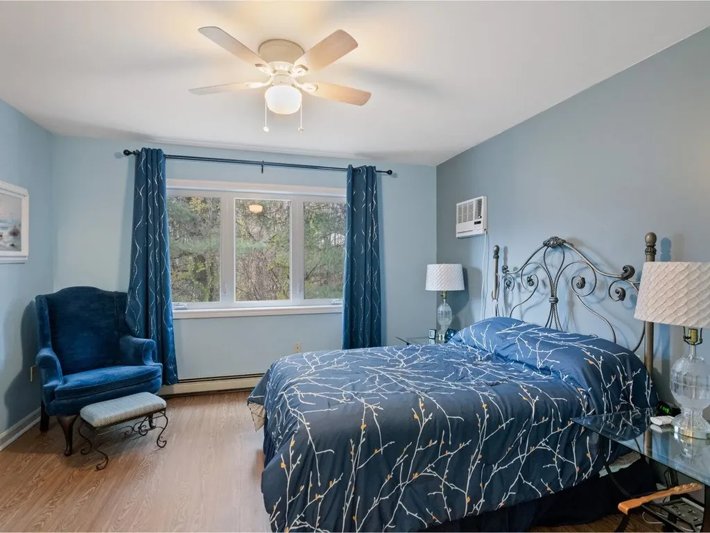 53 Cumberland Road Burlington VT 05408
