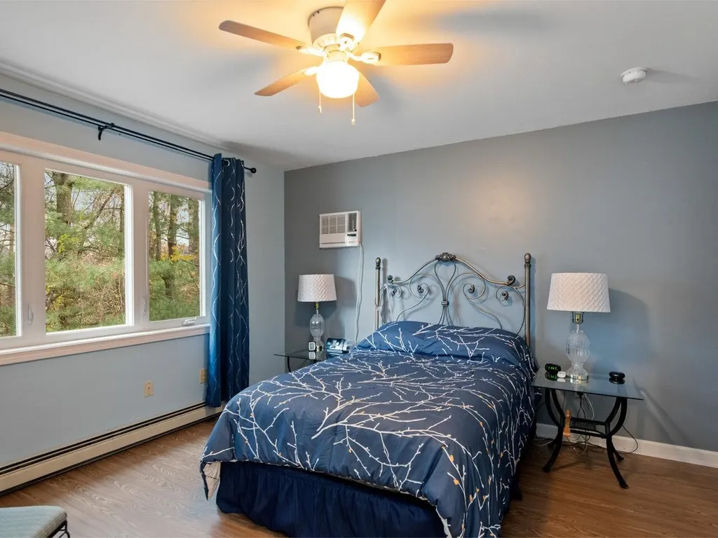 53 Cumberland Road Burlington VT 05408