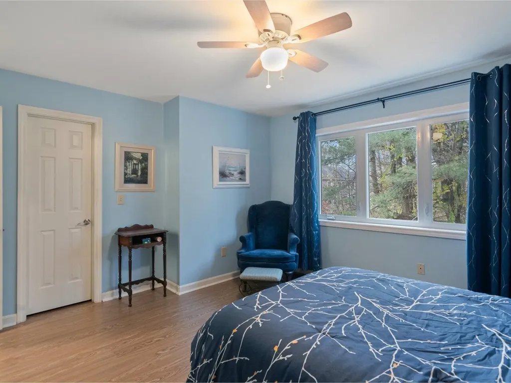 53 Cumberland Road Burlington VT 05408