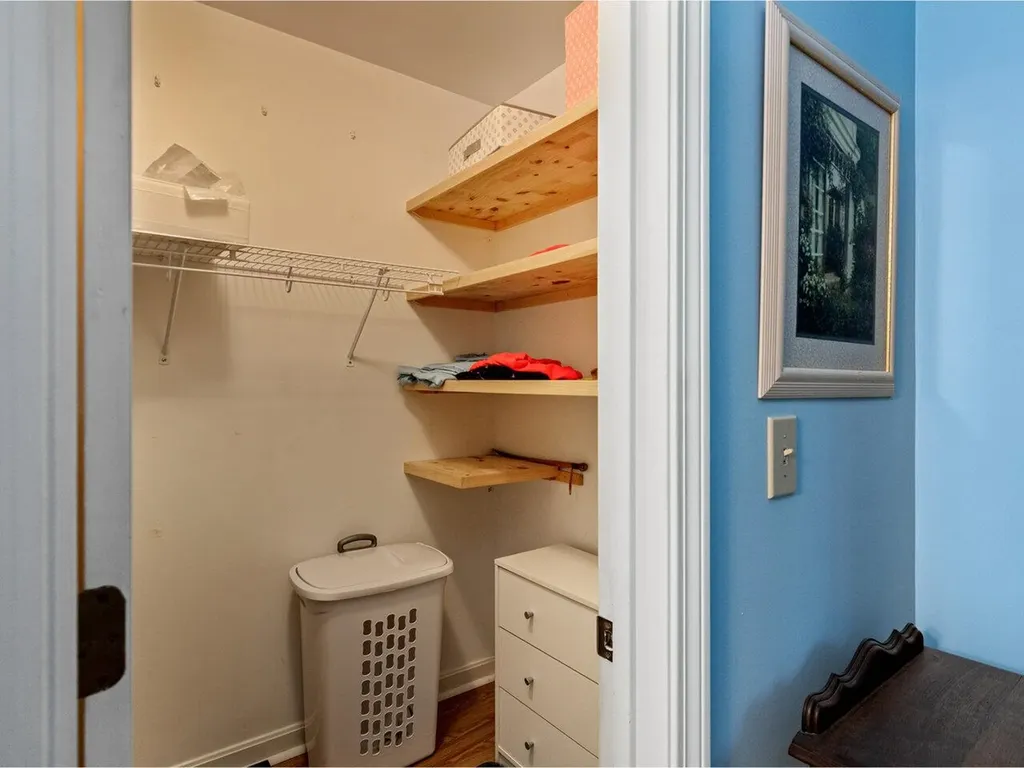 53 Cumberland Road Burlington VT 05408
