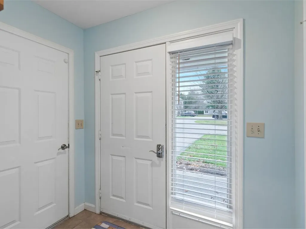 53 Cumberland Road Burlington VT 05408