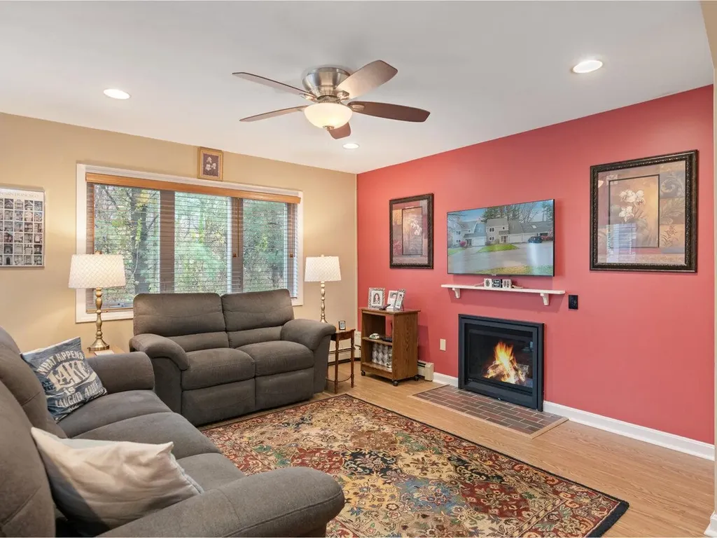 53 Cumberland Road Burlington VT 05408
