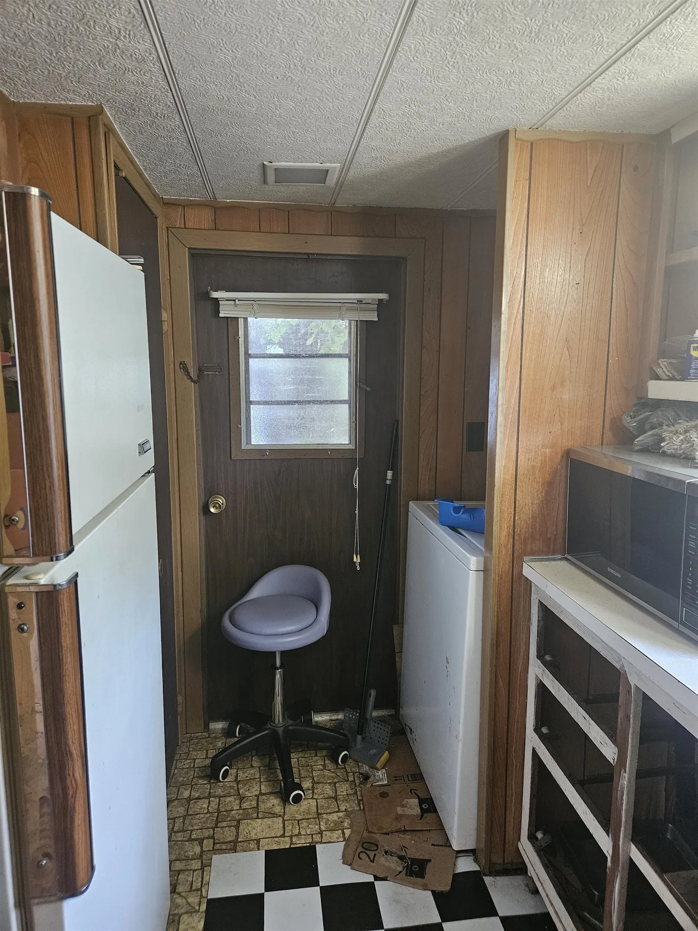 28 Madison Place Claremont NH 03743