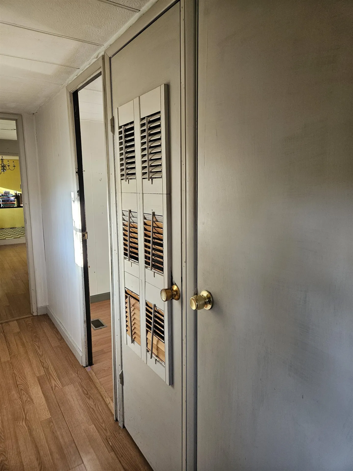 28 Madison Place Claremont NH 03743