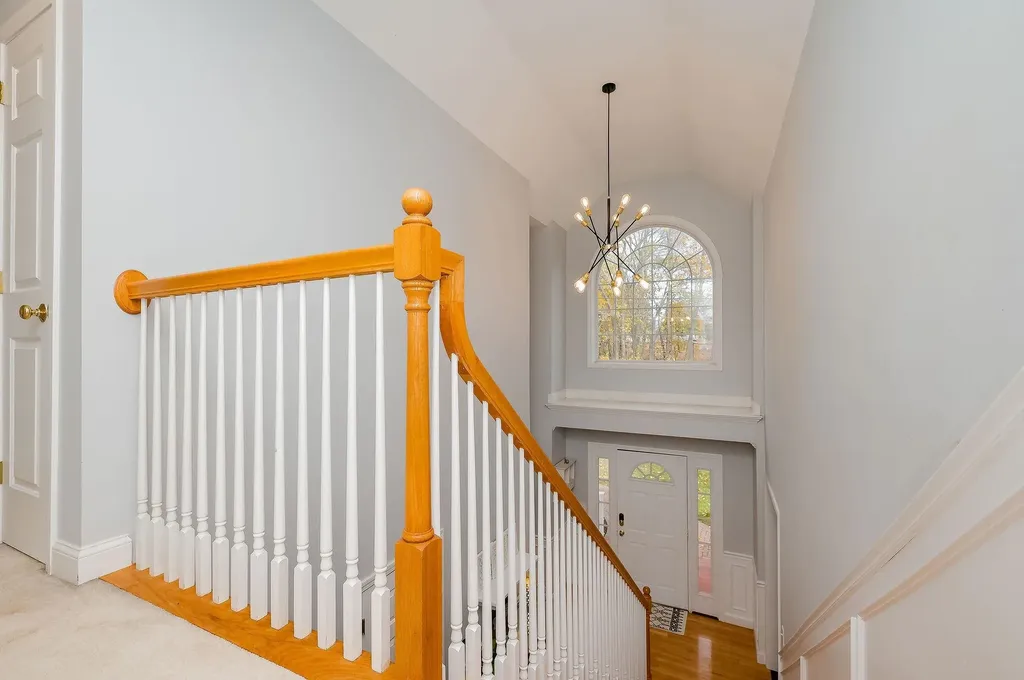 15 Birchwood Place Dover NH 03820