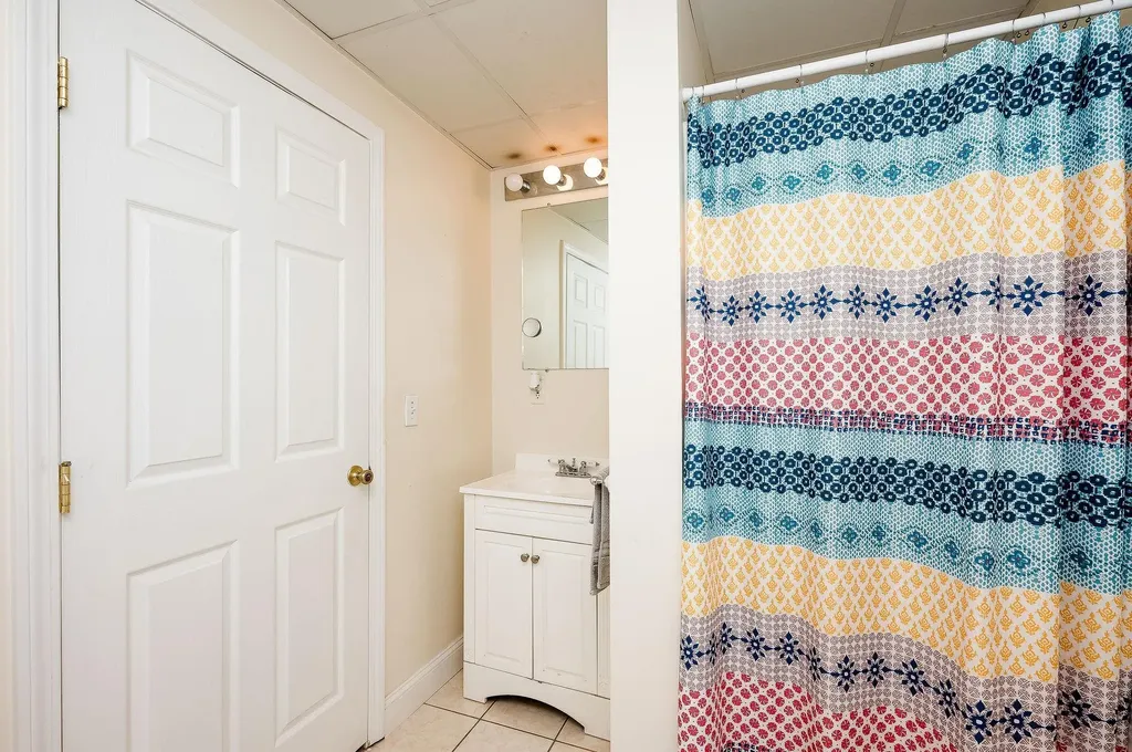 15 Birchwood Place Dover NH 03820