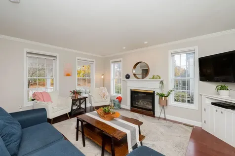 15 Birchwood Place Dover NH 03820