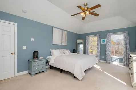 15 Birchwood Place Dover NH 03820