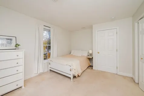 15 Birchwood Place Dover NH 03820