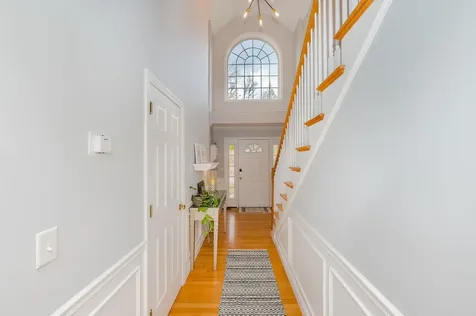 15 Birchwood Place Dover NH 03820