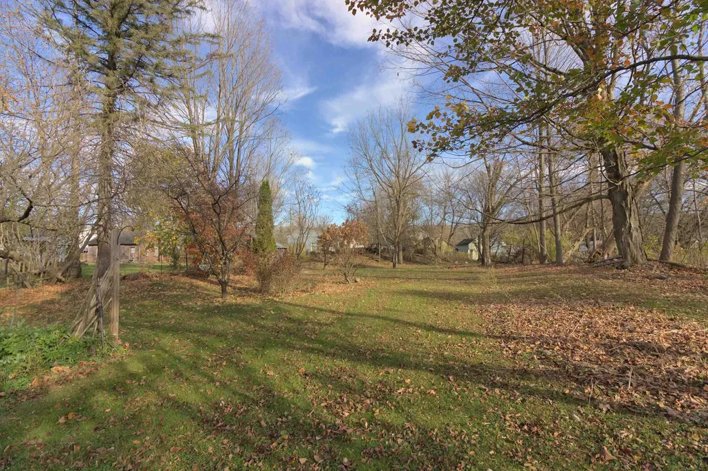 450 Cleveland Avenue Shaftsbury VT 05262