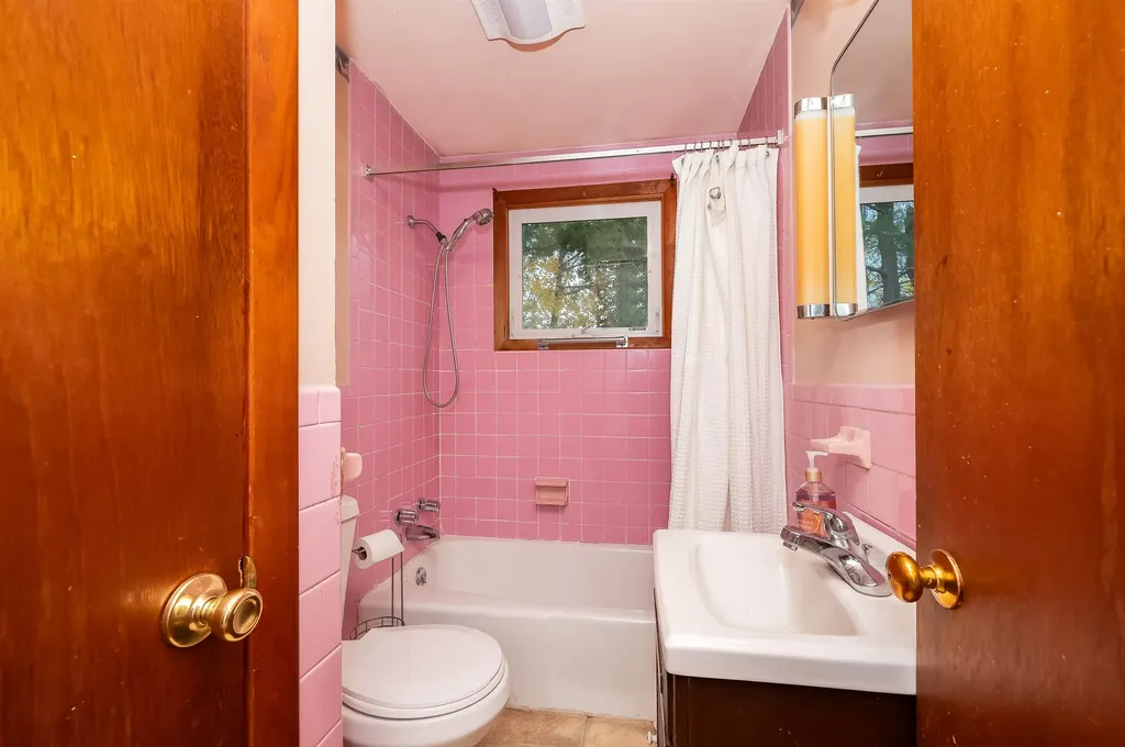 132 Court Street Dover NH 03820