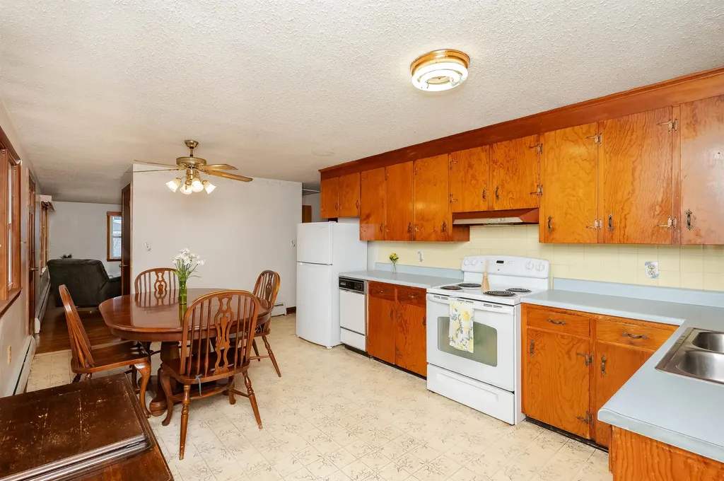 132 Court Street Dover NH 03820