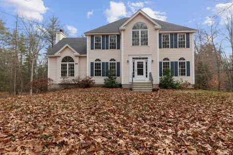 9 Jade Drive Danville NH 03819