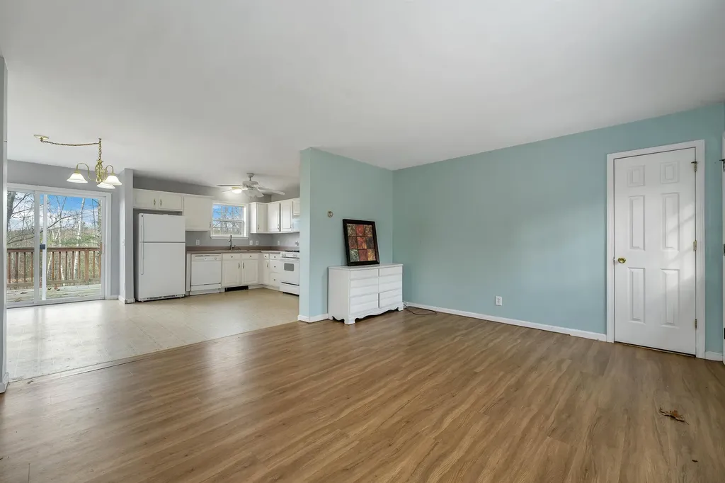 13 Saint Moritz Drive New Durham NH 03855