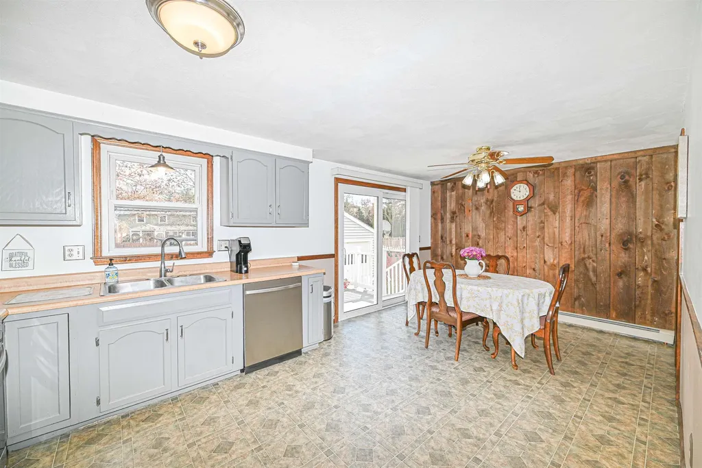 132 Faith Lane Manchester NH 03103