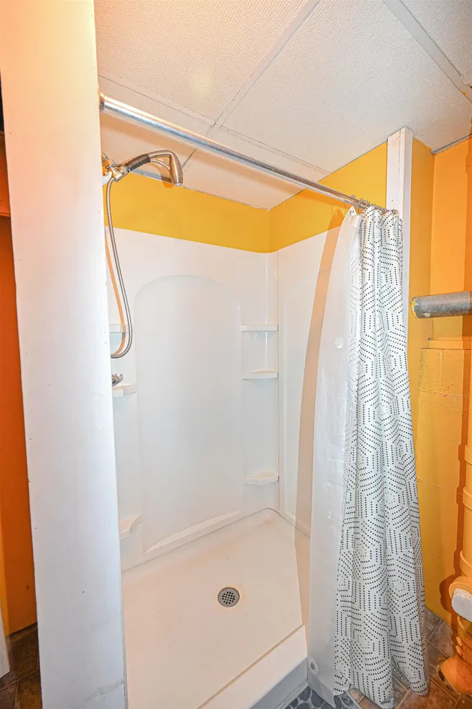 132 Faith Lane Manchester NH 03103