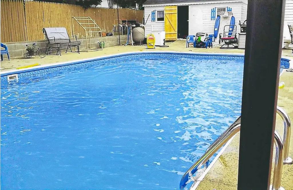 132 Faith Lane Manchester NH 03103