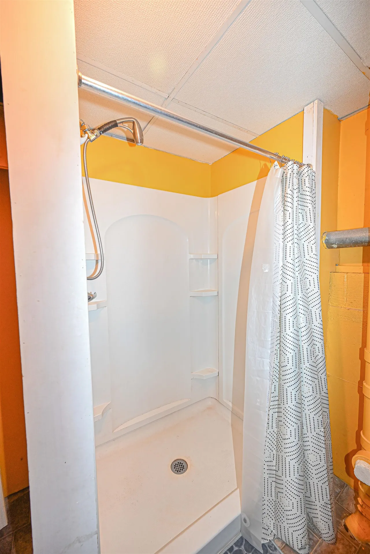 132 Faith Lane Manchester NH 03103