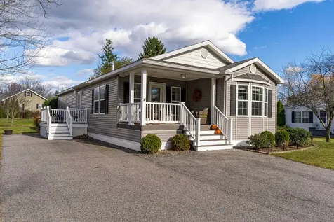 202 Mackerel Avenue Portsmouth NH 03801