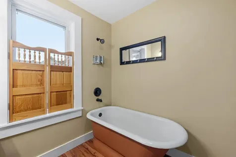 247 Agassiz Street Bethlehem NH 03574