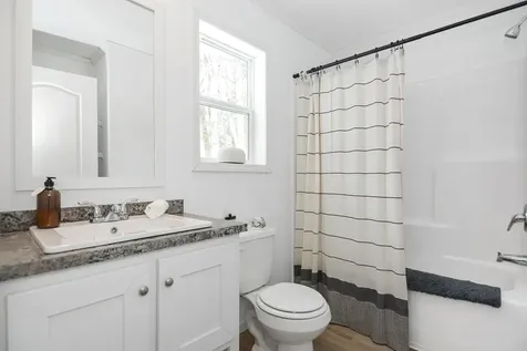37 Rosemary Street Salem NH 03079