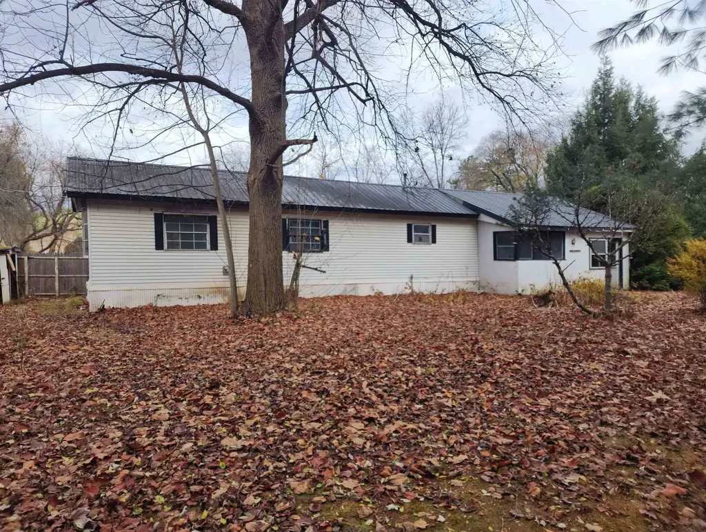 6 Rockwood Street Hartland VT 05052