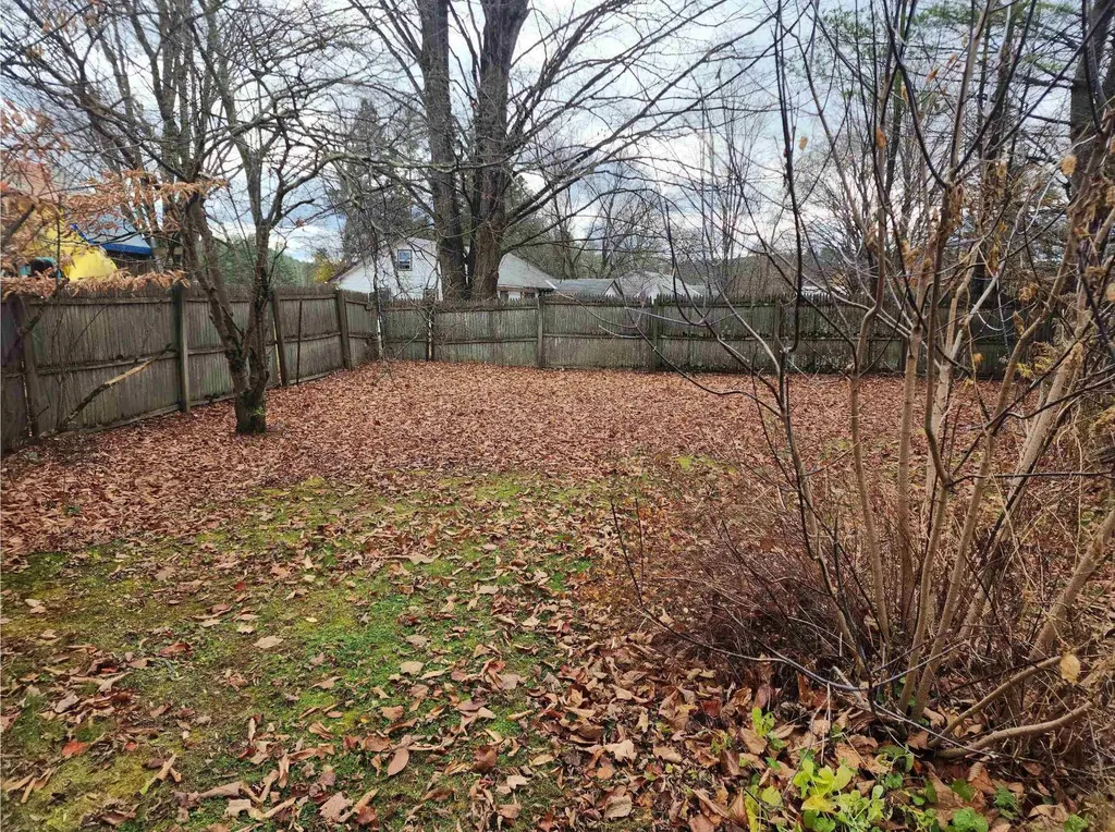 6 Rockwood Street Hartland VT 05052
