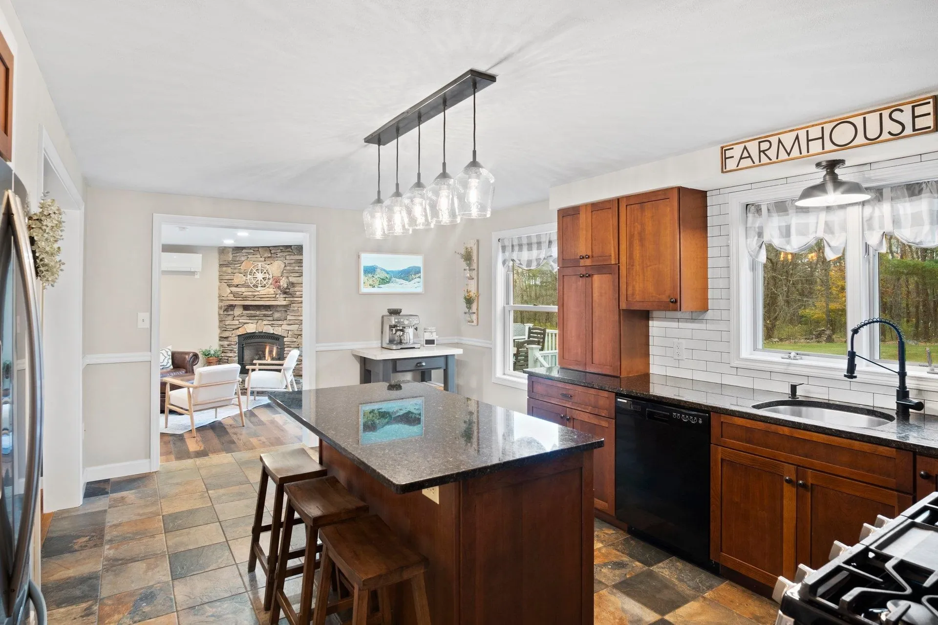 132 South Road Kensington NH 03833