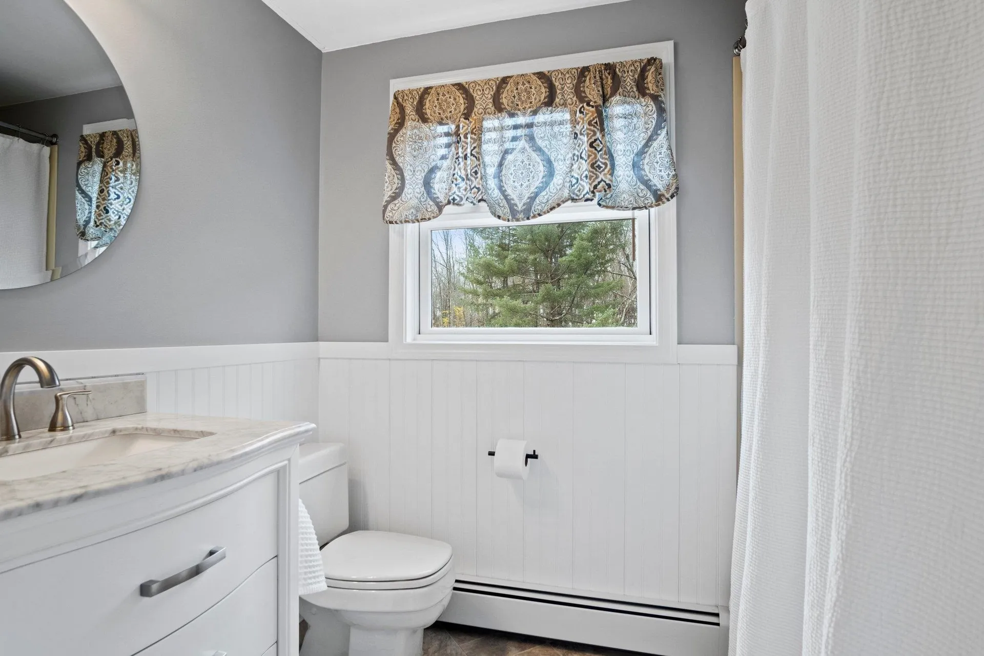 132 South Road Kensington NH 03833