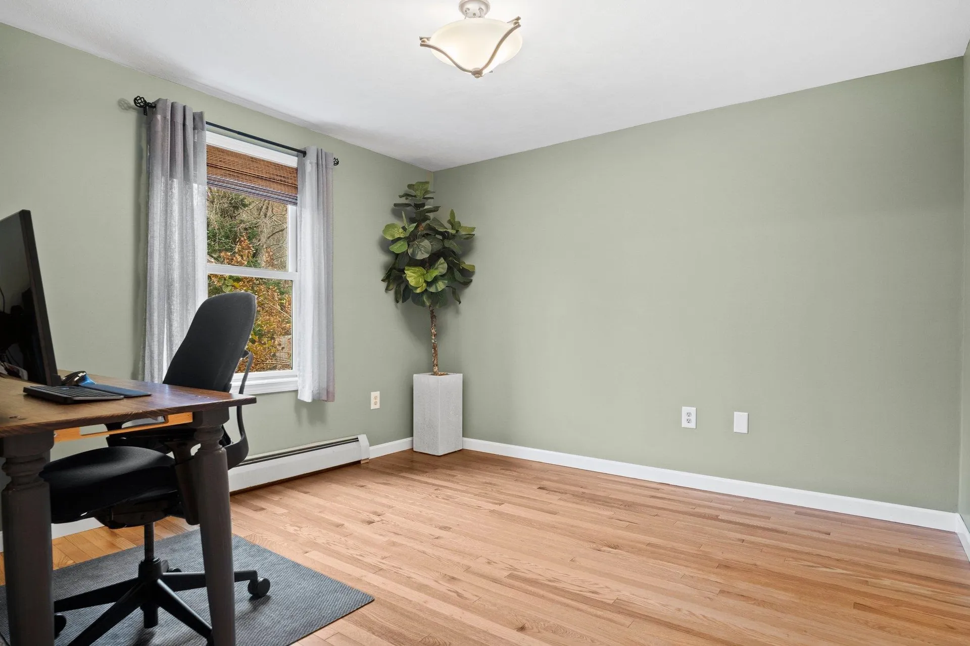 132 South Road Kensington NH 03833