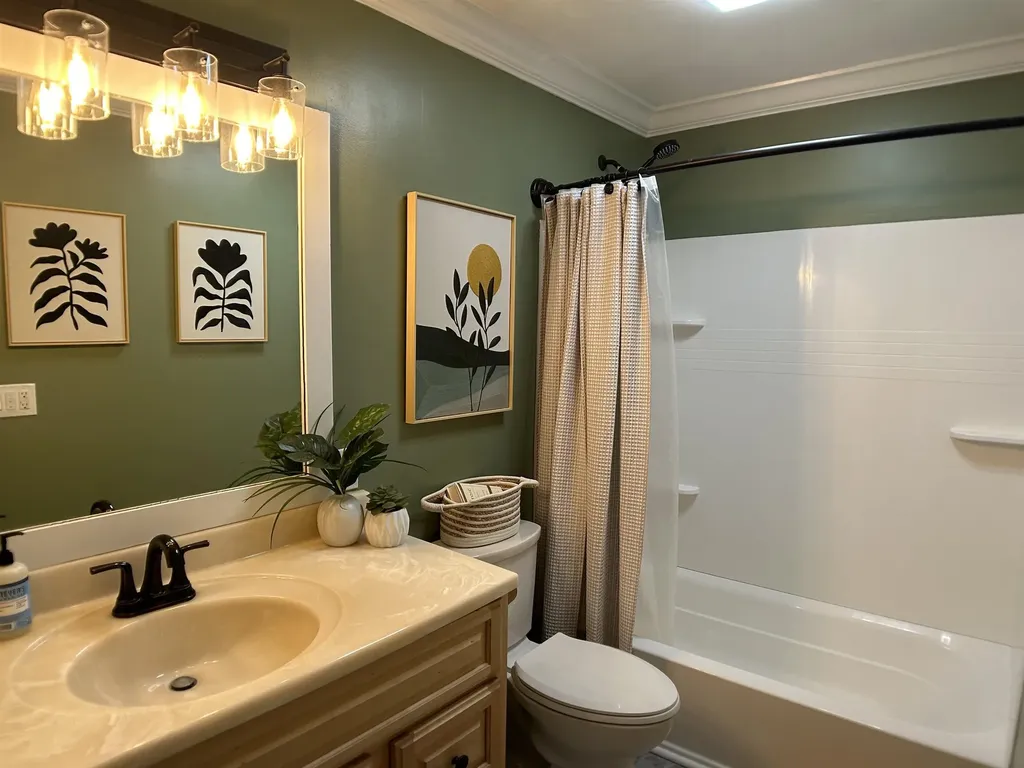 118 Gateway Court Mendon VT 05701