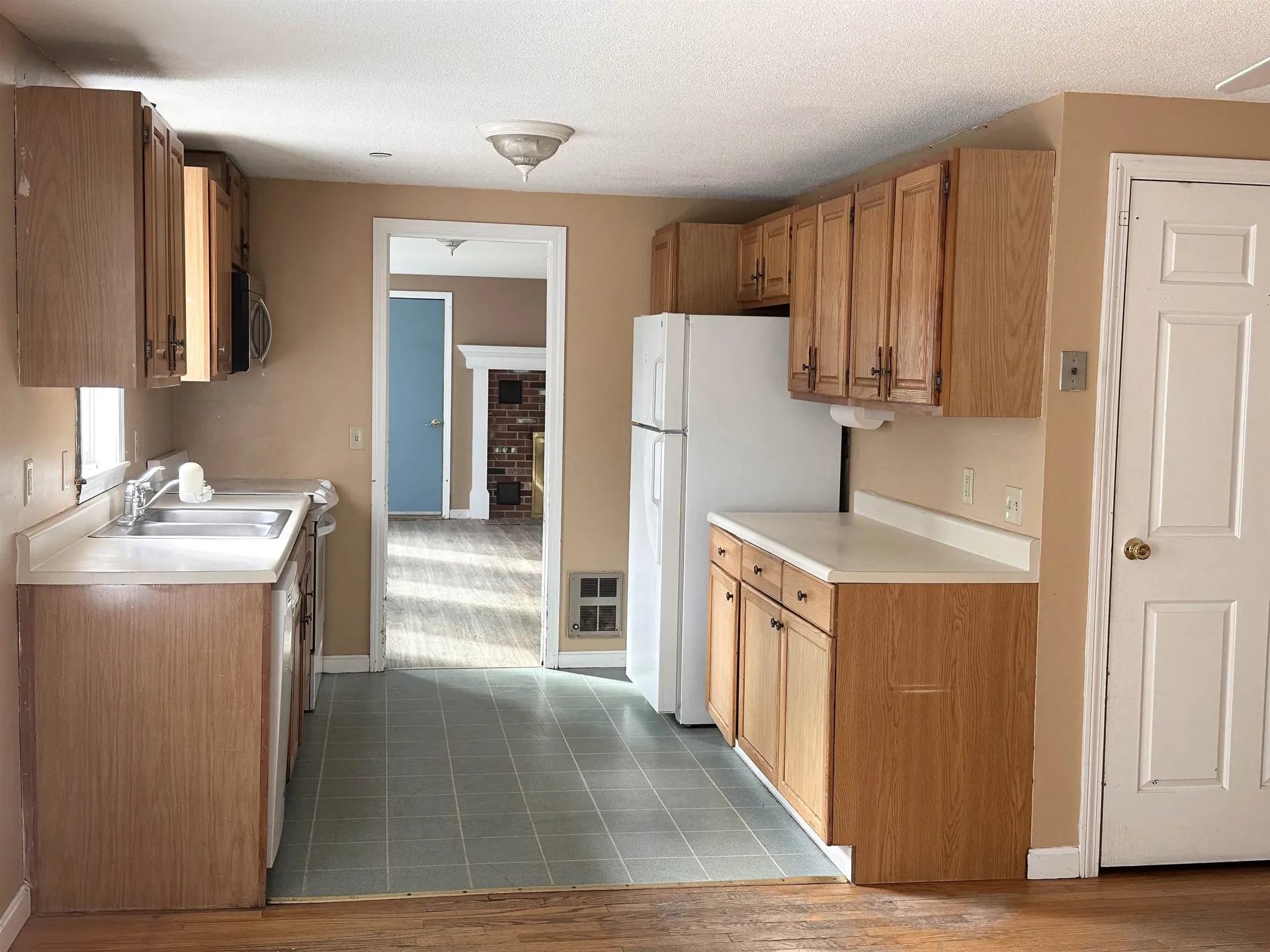 32 Evans Lane Keene NH 03431