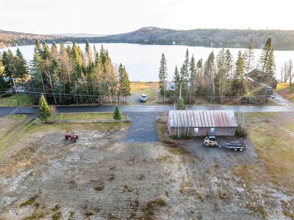 432 Beach Road Pittsburg NH 03592