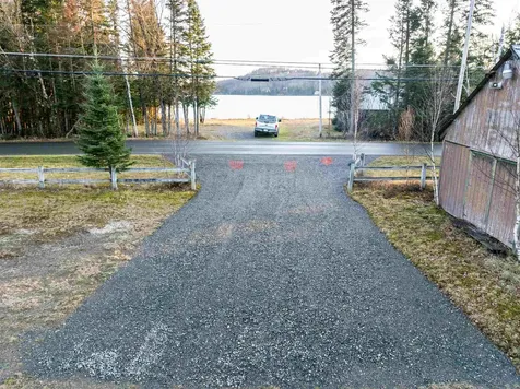 432 Beach Road Pittsburg NH 03592