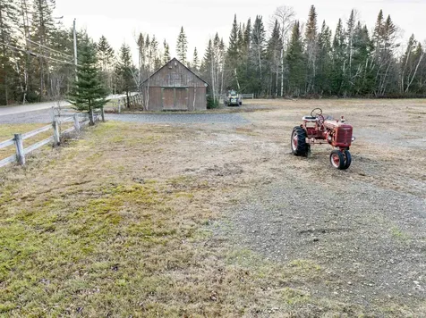 432 Beach Road Pittsburg NH 03592