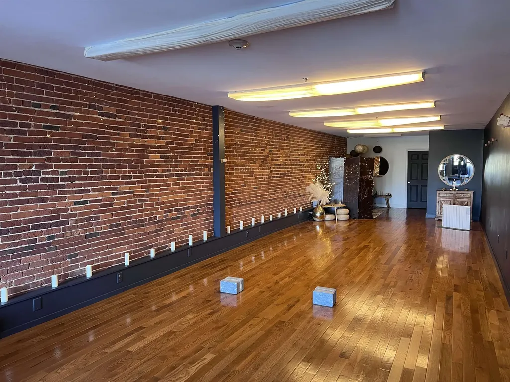 109 Water Street Exeter NH 03833