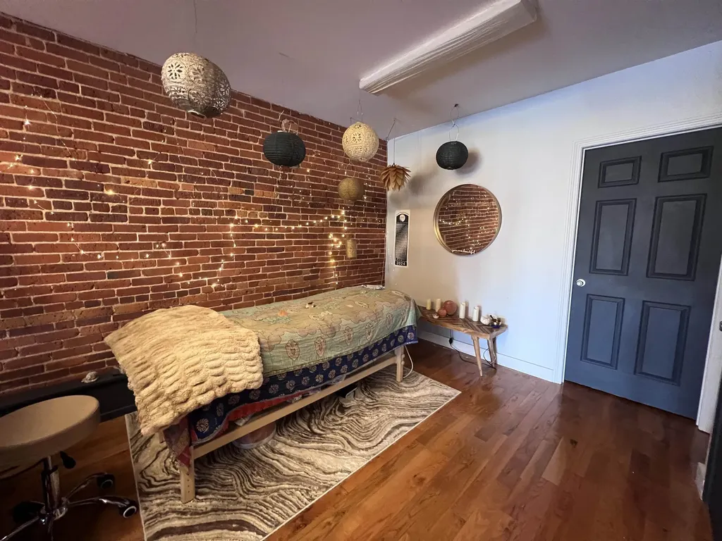 109 Water Street Exeter NH 03833