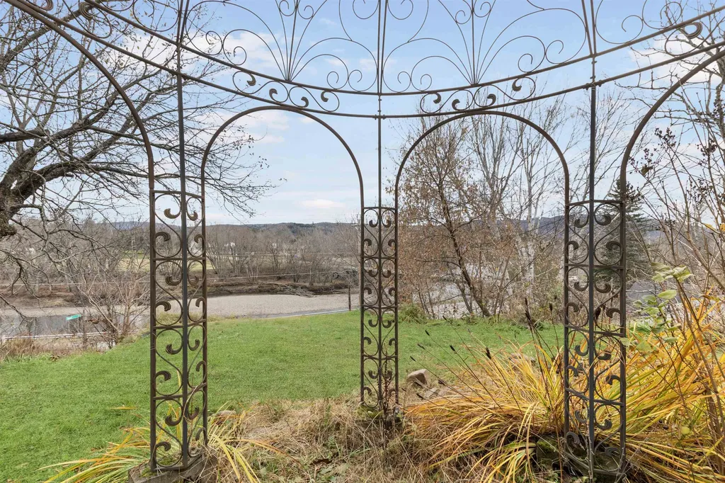 6349 River Road Lemington VT 05903