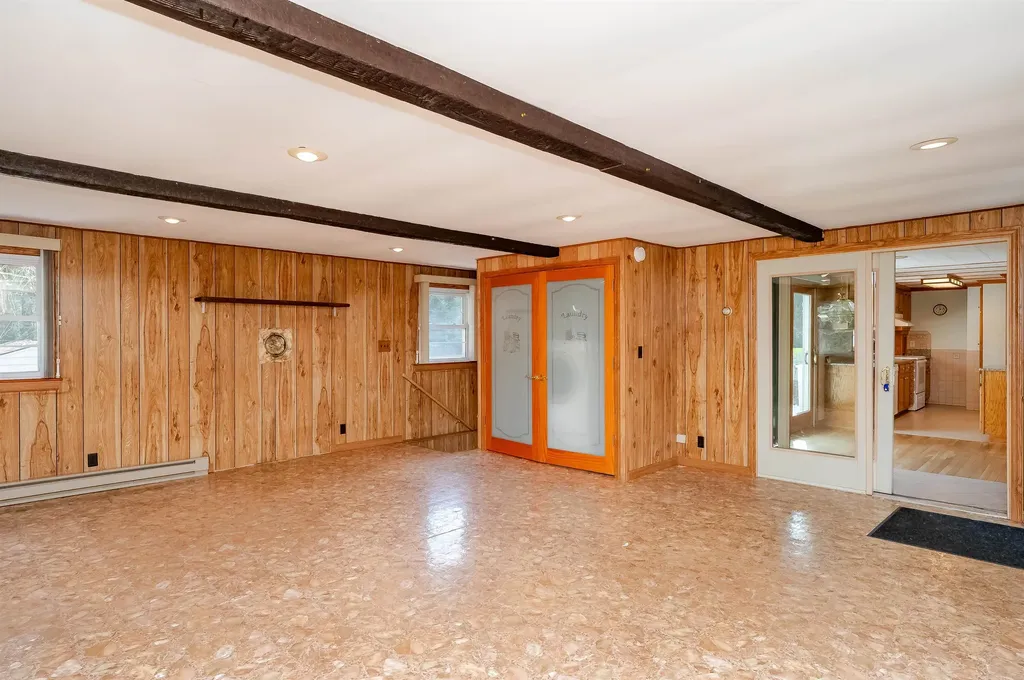 74 Frost Hill Road Eliot ME 03903