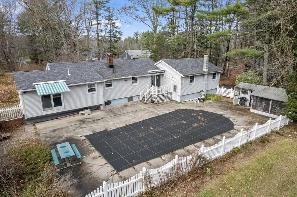 74 Frost Hill Road Eliot ME 03903