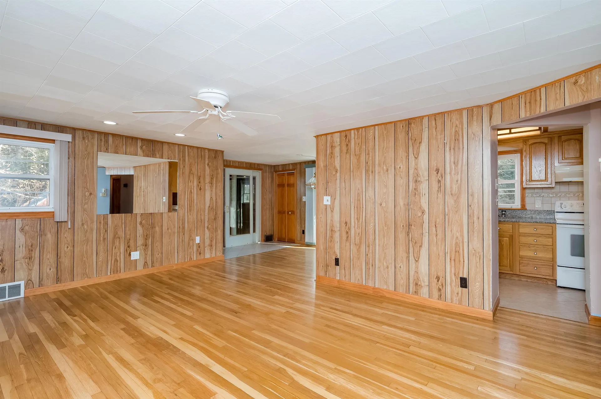 74 Frost Hill Road Eliot ME 03903