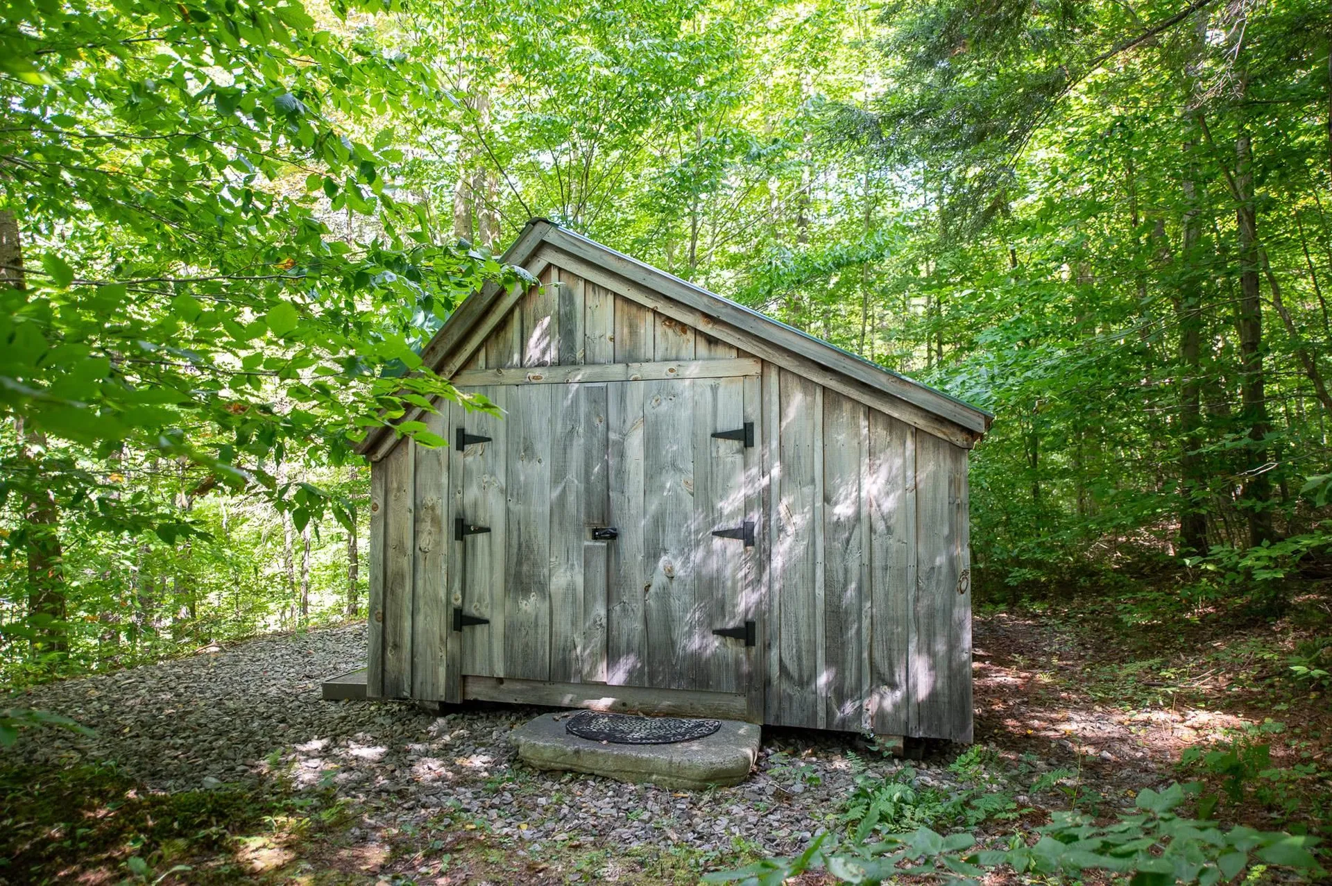 5734 Vt Route 11 Londonderry VT 05148