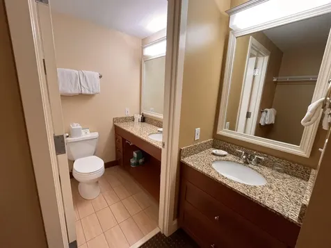 320/322, Qtr 4, 89 Grand Summit Way Dover VT 05356