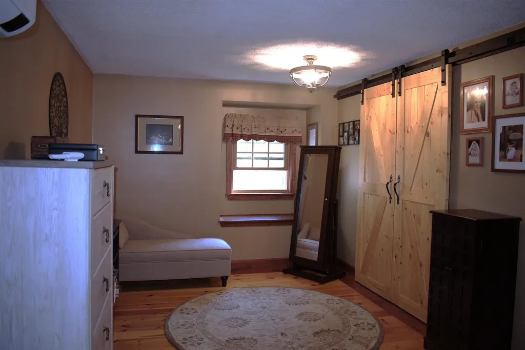 37 Sheldon Road Derry NH 03038