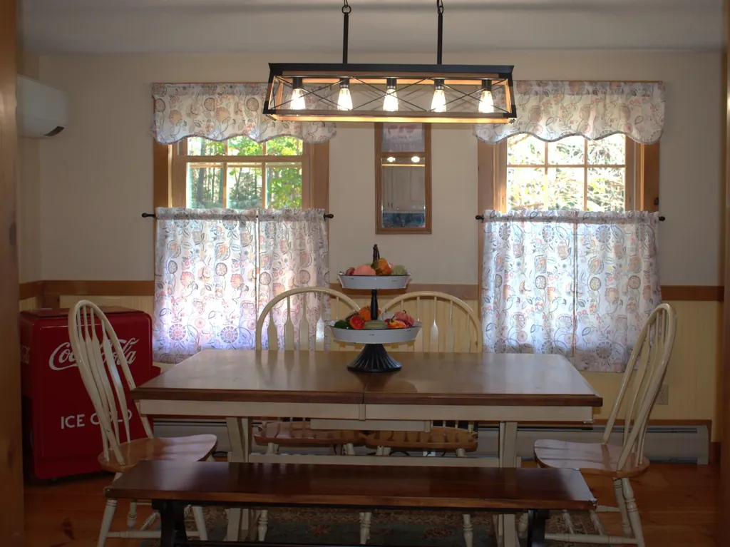 37 Sheldon Road Derry NH 03038