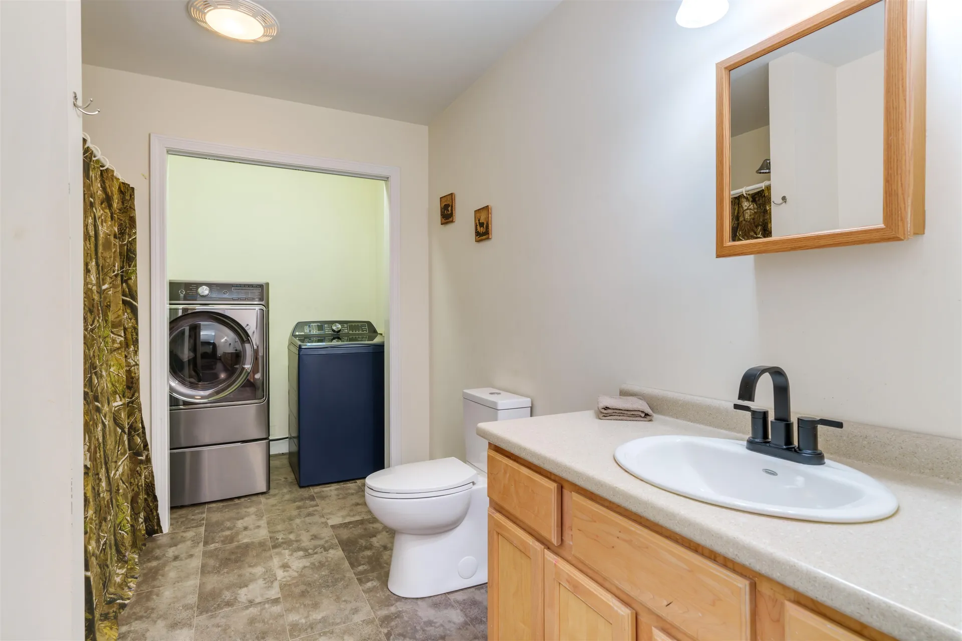35 Chamberlin Way New Durham NH 03855
