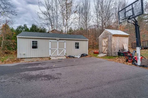 35 Chamberlin Way New Durham NH 03855